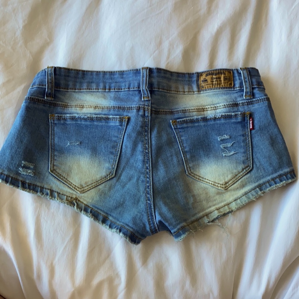 I Jeans stretchy low waist shorts